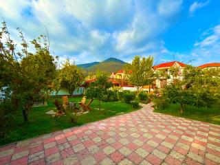 Kebele Green Mountain Heated Pool Villa - 0