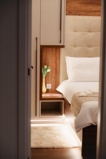 Central Premium Suites 4A - 5