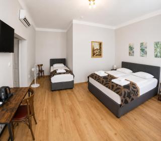 Hotel Viki - Vienna - 9