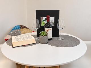 Vitosha Blvd Prime Location Quiet Retreat - 5