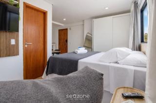 Studio em Cond. c/ Piscina e Garagem GOL0205 - 2