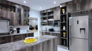 Residence Guest House, Bluff Hill - 5