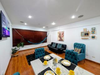 Spacius 2BR Apartment with Workspace in Chicó Reservado - 2