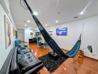 Spacius 2BR Apartment with Workspace in Chicó Reservado - 5