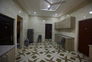 LivingSpring Gardens & Apartment - 8