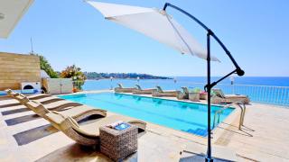 Katina Beach Villa - 8