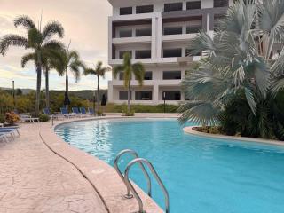 Enjoy the sea and our pool, Condo Bucerias Quadrant 2Rec - Luxury & Comfort - 1