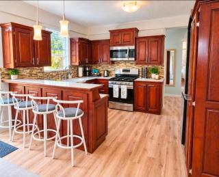 2BR Lush & Beauty Tropical Escape - 1