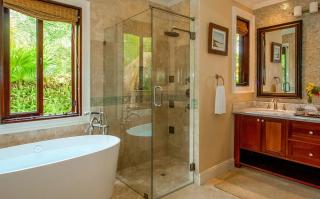 Tek Time Golf Villa, Luxury 5-Bedroom Estate - 6
