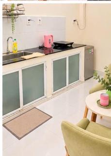 King 2 phòng máy lạnh trong căn hộ có bếp máy giặt gần làng Đại học - 2