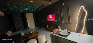 Signature Apartments - 0
