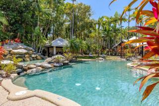 Studio at Paradise Links - Steps to the Golf Course - 2