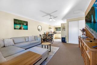Park Beach Retreat - 8