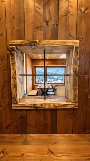 Hostdomus- Bear Suite - 1