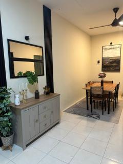 Angah Teluk Intan Homestay - 3