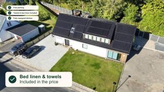 Charming house for 11 persons in Odense with Luxury Rooftop Deck & Free Parking - 0