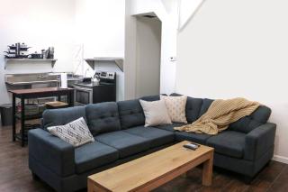 Entire Loft Located Downtown Near UofM Stadium - 4