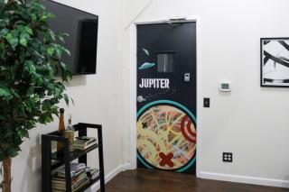 Entire Loft Located Downtown Near UofM Stadium - 3
