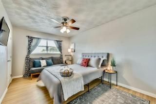 The Swank - Close to Downtown - 2
