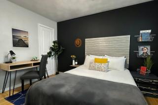 Dwell By Design & Arboretum Tickets Included - 6