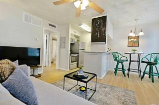 Dwell By Design & Arboretum Tickets Included - 2