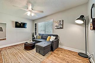 The Rhythm Room Near Downtown Dallas! - 5