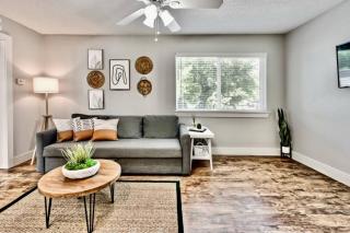 Lovely Dallas Flat Near Downtown - 9
