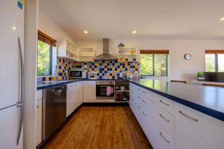 Terrific views on Totara - 7
