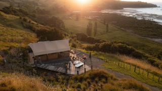 Te Kouma Heights Glamping - 9