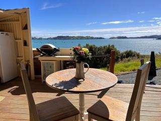 Te Kouma Heights Glamping - 8