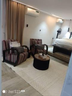 Zurel Apartments - 4