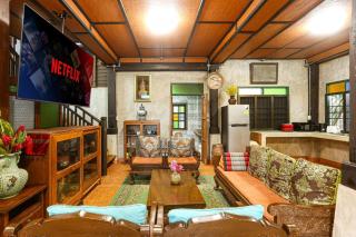 Lanna Grand Suite l Traditional Thai House - 1