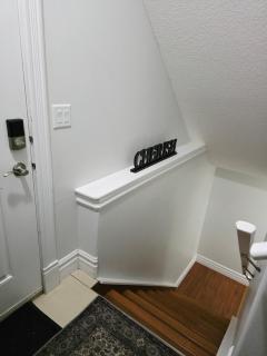 Cozy Basement Suite with Self CheckIn Free Parking and WIFI - 3