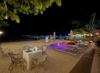South Beach Inn - 2