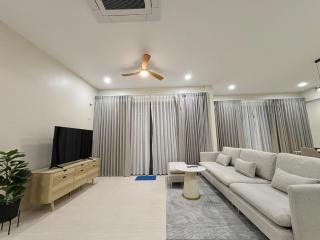 Modern 3 Bedrooms Pool Villa in Layan l Seastone Pool Villa -  - 3