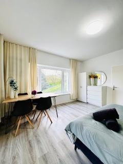 Cozy 2BR & LR House with 2 Terraces Near Museum Gugging - 6