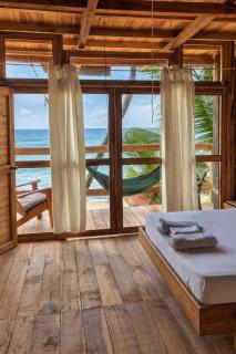 Bob Marley Beach - 4