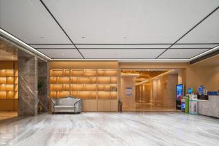 Oriental Glory Hotel - 8