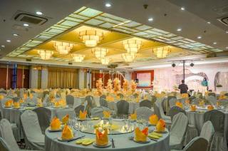 Huzhou Zhebei Hotel - 8