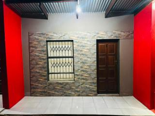 Lake Boutique Hotel - 2