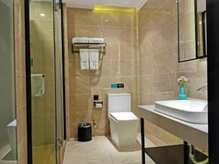 Xana Lite Jiangmen Yingbin West - 1