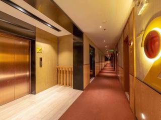 IU Hotel Kunming Jinma Bijifang Joy City - 1