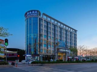 Lavande Hotels Guangzhou Jiahe Wanggang Metro Station Junhe Avenue - 4