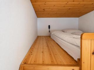 1-Bedroom Apartment with Living Area for Extended stay - 8
