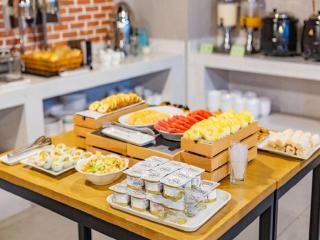 James Joyce Coffetel Chengdu Longquan Dongfang Huada Plaza - 2