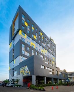 Yello Hotel Jambi - 9