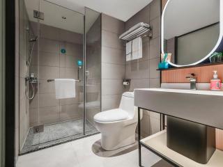 City Comfort Inn Chongqing Shiqiao Plaza Metro Station - 1