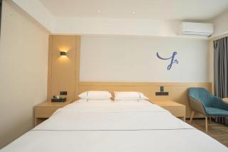 City Comfort Inn Qingdao Taidong Business District - 8