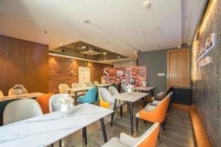 James Joyce Coffetel Shijiazhuang the Mixc Jinyuan Tower Airport Bus - 8
