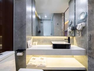 IU Hotels· Tianjin Houtai Chengjian University Haitai Industrial Park - Hanjiashu - 6